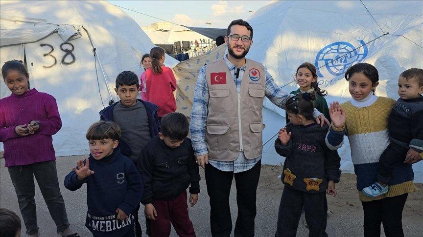 Gazze'ye girmeyi başaran Türk cerrah: Kentteki en acil ihtiyaç gıda ve ilaç