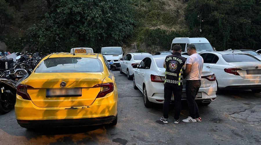 İstanbul'da hastanenin ambulans çıkışını kapatan taksiciye ceza