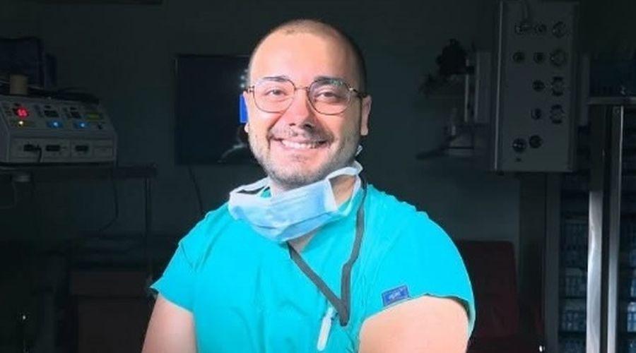 Hastası tarafından bıçaklanan beyin cerrahı yaralandı!
