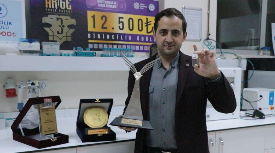 Kanser tedavisinde yenilikçi nanoparçacıklar ve biyomalzemeler geliştirdi