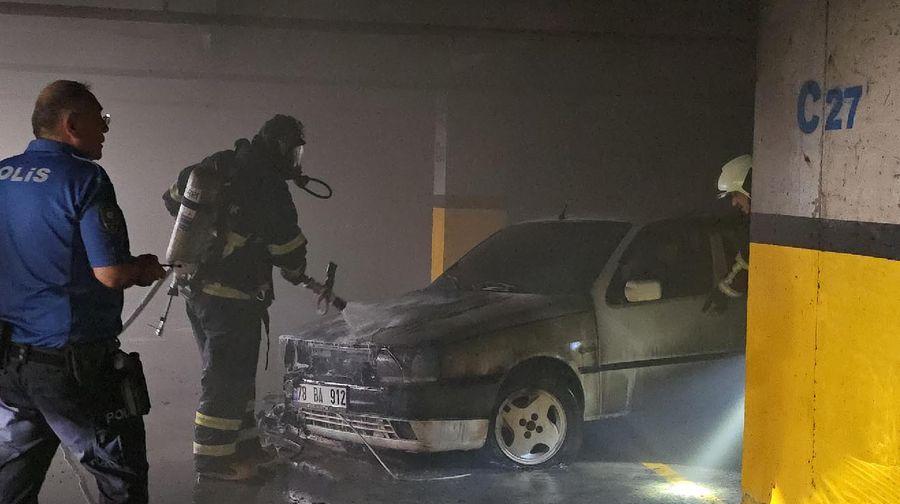 Karabük’te hastane otoparkındaki otomobil yandı