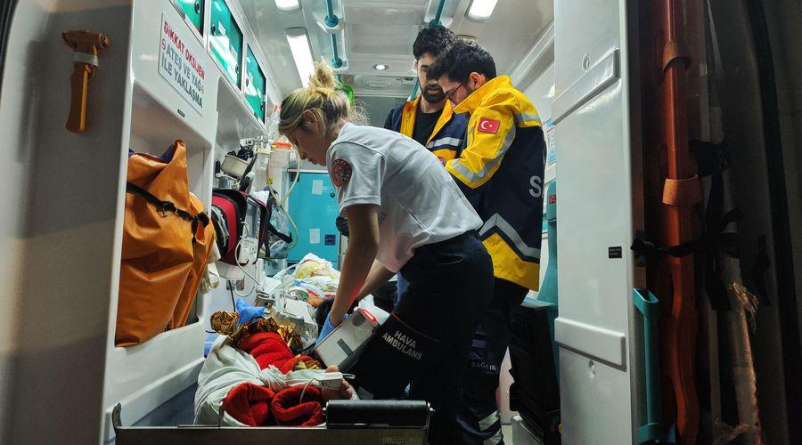 Kuzey Makedonya'daki yangında yaralanan 9 kişi tedavi için Türkiye’ye getirildi