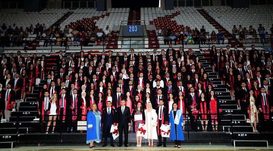 Akdeniz Üniversitesinden 289 hekim mezun oldu