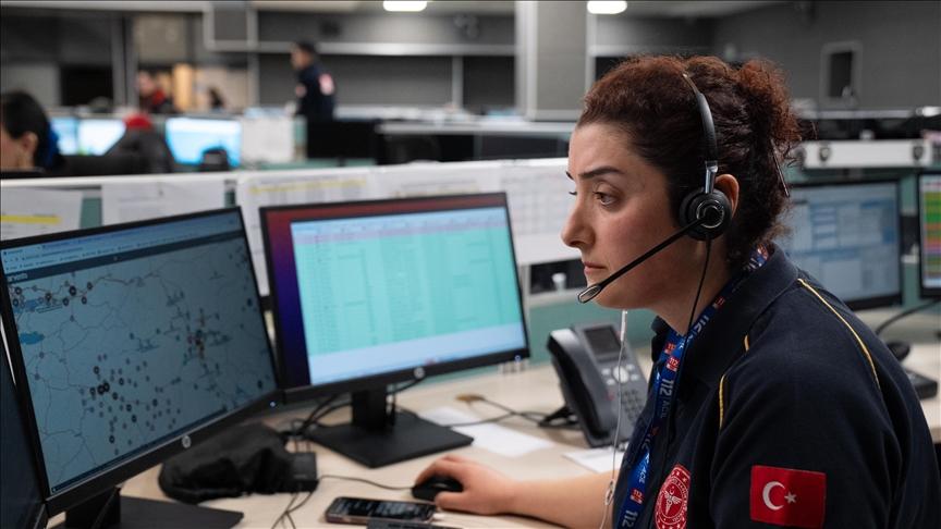 Nefes borusuna anne sütü kaçan bebek, 112 Acil Çağrı Merkezi sayesinde yaşama döndü