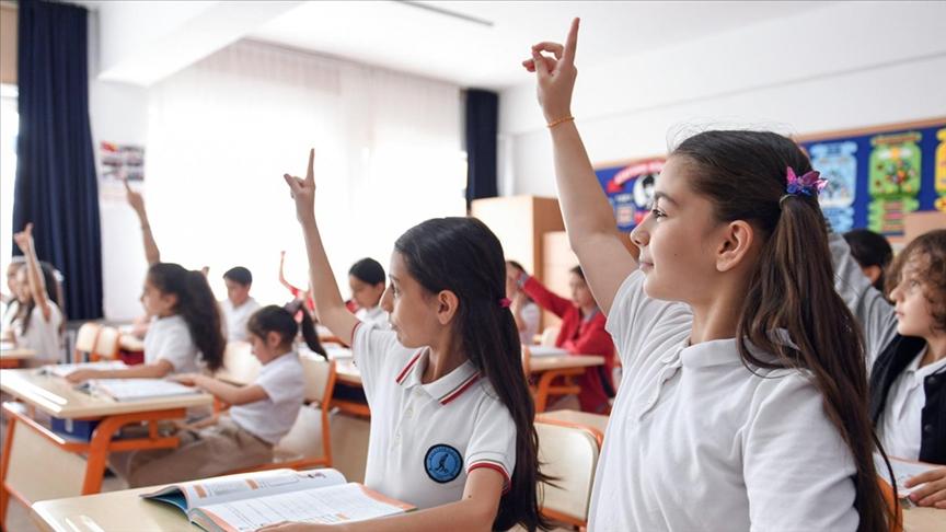 Sağlık Bakanlığından okula başlayacak öğrencilerin ailelerine uyarı
