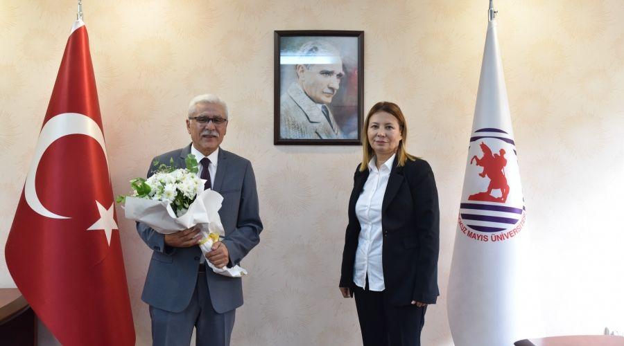 OMÜ Tıp Fakültesi Hastanesine yeni başhekim