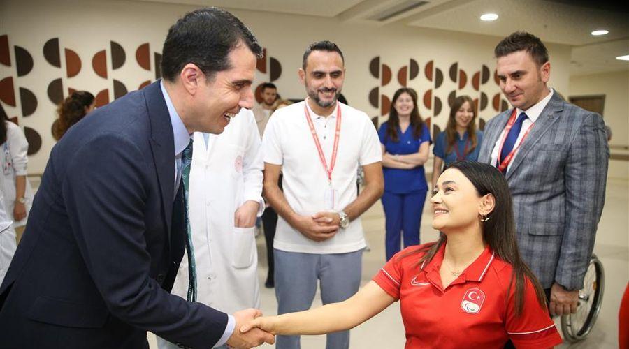 Ankara Etlik Şehir Hastanesinde 'Dünya Omurilik Yaralanması Günü' etkinliği düzenlendi