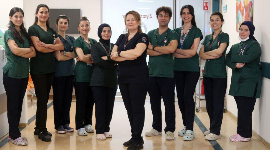 Hastalarının mutluluğu, yorgunluklarını unutturuyor