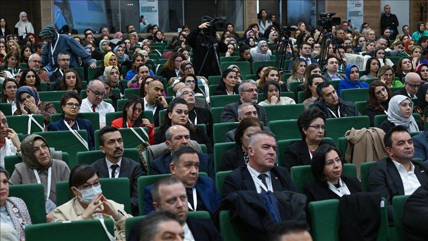 Ankara'da 'Doğal Olan Normal Doğum Sempozyumu' düzenlendi