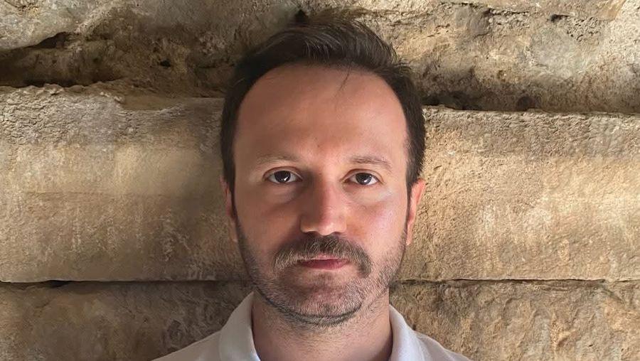 Eşi ve çocuğunu öldürmekle suçlanmıştı! Tutuklu doktor intihara teşebbüs etti