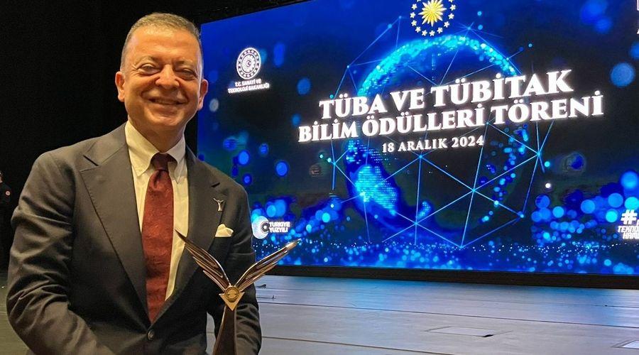 ‘Sağlık Bilimleri’ kategorisinde 2024 TÜBİTAK Bilim Ödülü Prof. Dr. Ahmet Alanay’ın
