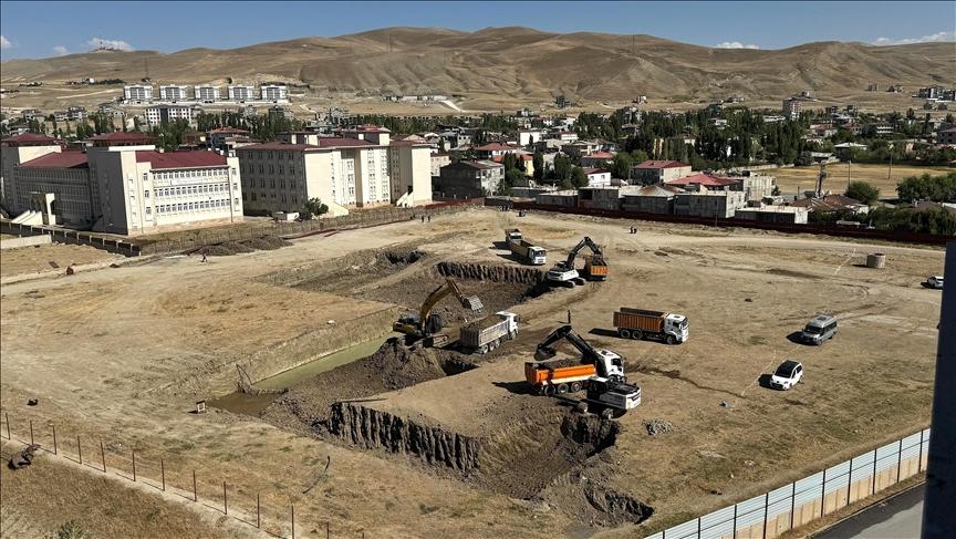 Van'ı 'sağlık üssü' haline getirecek şehir hastanesi için çalışmalar başladı