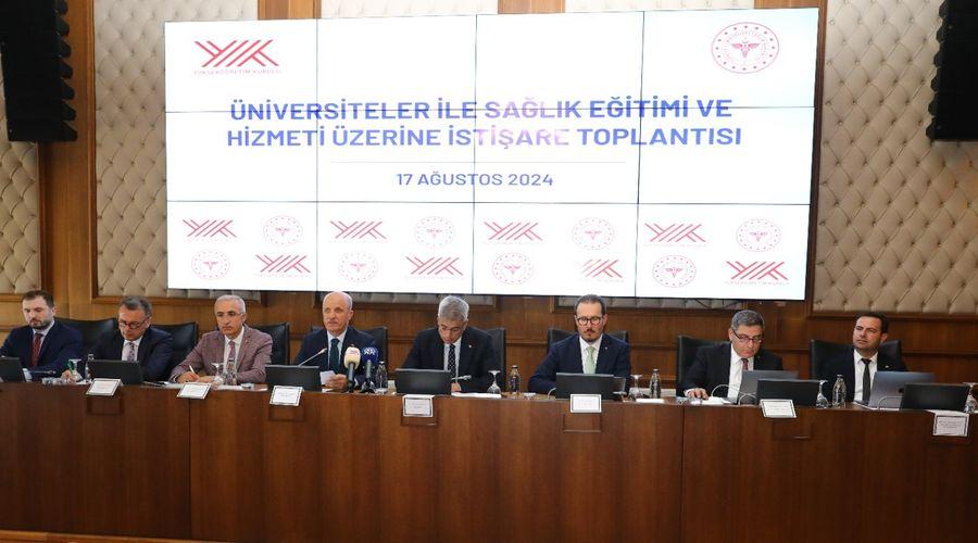YÖK Başkanı: Tıp fakültesi kontenjanları son 20 yılda 4 kat arttı