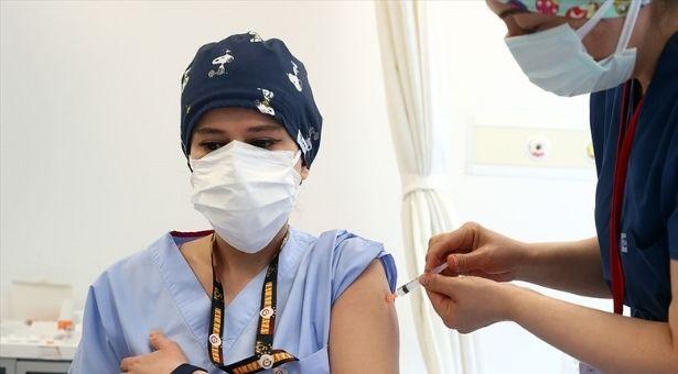 İki BioNTech aşısı arasında 8 hafta en  iyi süre olarak tespit edildi