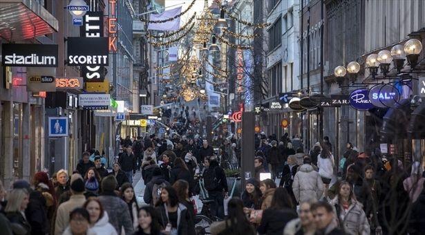  Birleşik Krallık’ta Şubat ayından bu yana en yüksek vaka sayısı kaydedildi