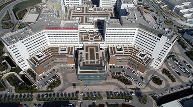 20 kişiyle hastane bastılar: Avukat, acil serviste doktor ve hemşirelere saldırdı
