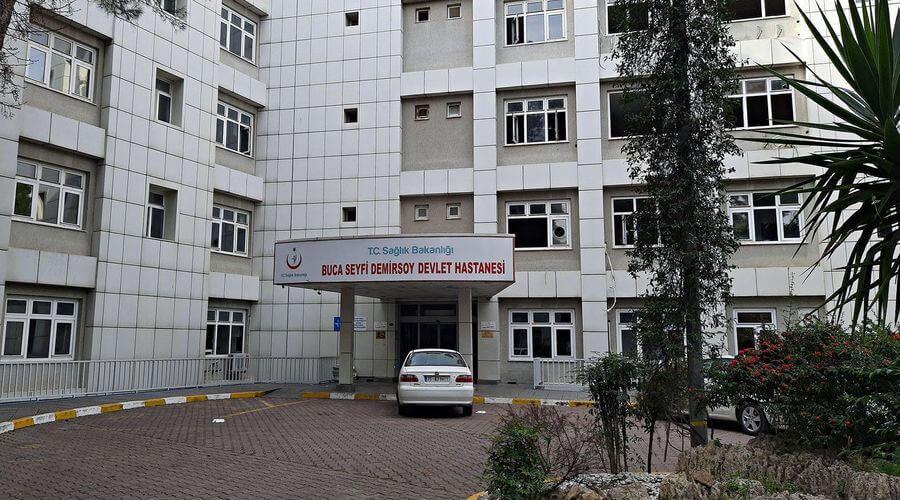 İzmir'de rapor için para istediği öne sürülen doktora ev hapsi