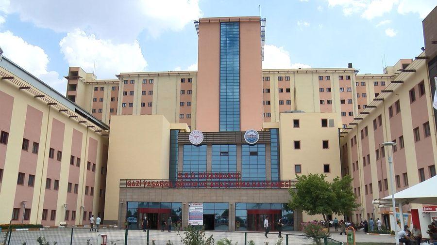 Diyarbakır Gazi Yaşargil EAH'da yılda 4 binin üzerinde katarakt ameliyatı yapıldı