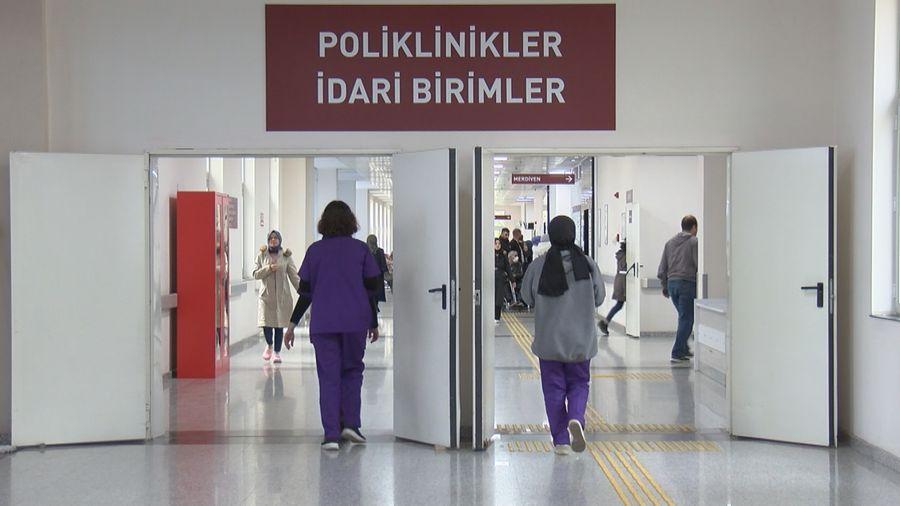 Gitmeyeceği muayenenin randevusunu iptal etmeyenler hastane işleyişini de bozuyor