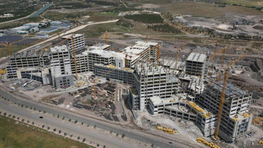 1700 yataklı Şanlıurfa Şehir Hastanesinin yüzde 41'i tamamlandı