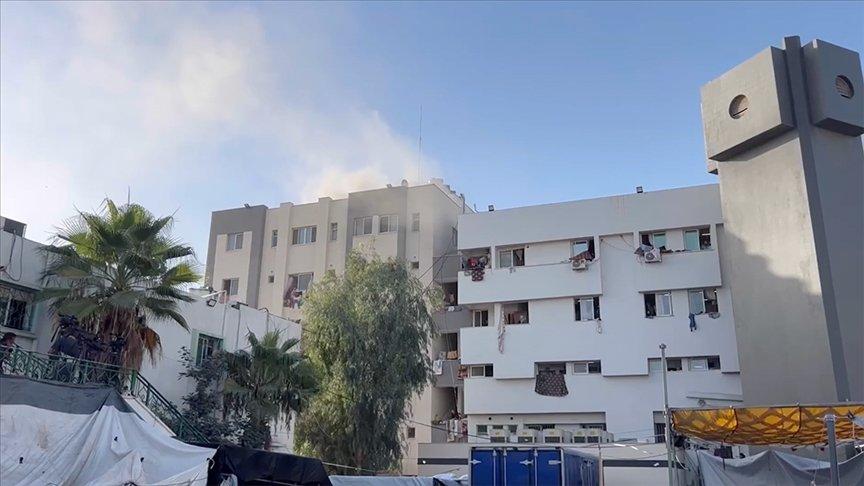 Gazze'nin en büyük sağlık kompleksi Şifa, ilkel bir ilk yardım merkezine döndü