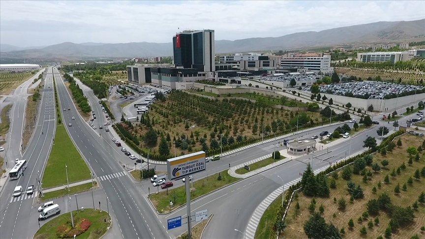 Dünyada gerçekleştirilen 102 çoklu karaciğer naklinin 96'sı Malatya'da yapıldı