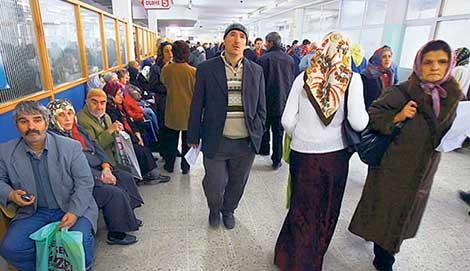 Gazilerle şehit yakınlarına sağlık hizmetinde öncelik