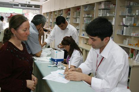 Eczacılık fakültesi seçecek öğrencilere uyarı: Eczaneyi zor açarsınız!