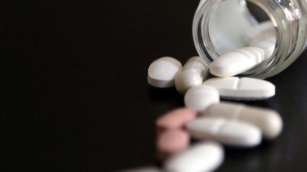 Merck'in Kovid-19 ilacı ölüm riskini yarıya düşürecek