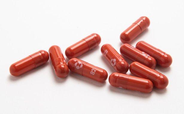 Molnupiravir'in yeni test sonuçları açıklandı: Ölüm riskini yüzde 30 azaltıyor