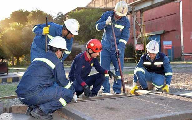 İş yeri hekimi zorunluluğuna yıl sonuna kadar ceza yok