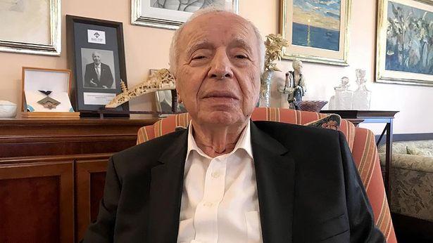 Kalp Cerrahisinin ekolü Türk tıbbında referans olmaya devam ediyor: Kemal Bayazıt