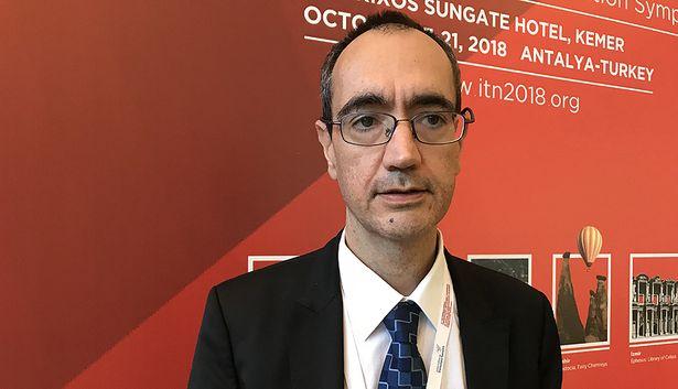 Prof. Dr. Acar Tüzüner: ' 15-20 yıl içinde yapay organlar duymaya başlayacağız'