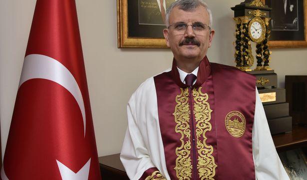 Sağlık Bilimleri Üniversitesi ters göçe katkı için Nature ve Science'e ilan verdi... Yoğun ilgi var! 