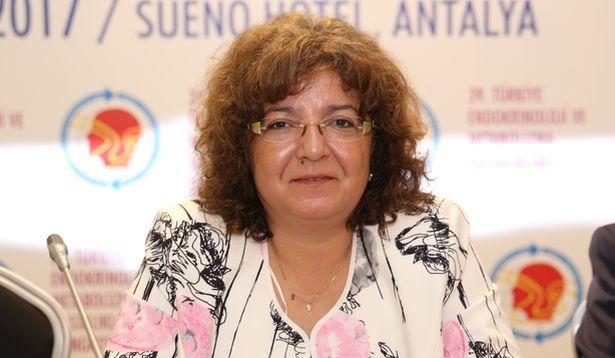  Prof. Dr. Sevim Güllü: 'Nodüler tiroid neredeyse her 3 kişiden birinde görülüyor'