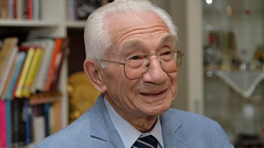 Türk müziğine 647 beste kazandıran bir hekim: Alaeddin Yavaşca