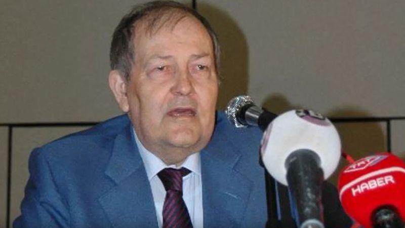 Tıp bilimine adanmış bir ömür: Prof. Dr. Ali Ayhan vefat etti