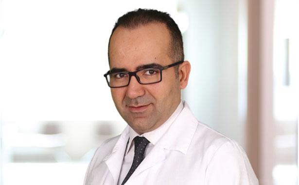 Tırın altında kalan doktor feci şekilde hayatını kaybetti