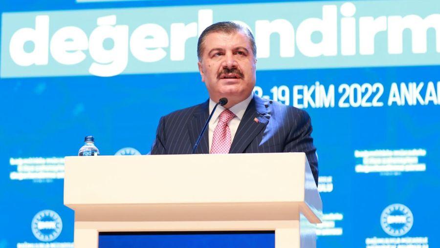 Sağlık Bakanı: Tütün endüstrisinin gençleri ve kadınları hedef alması tesadüf değil