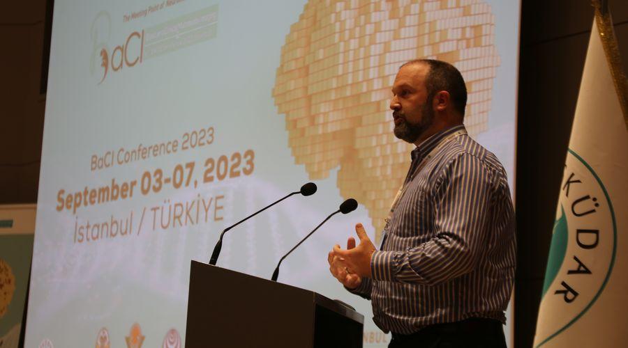 Prof. Dr. Derek Fisher: Beynin hangi ilaçla nasıl göründüğünü görebiliyoruz