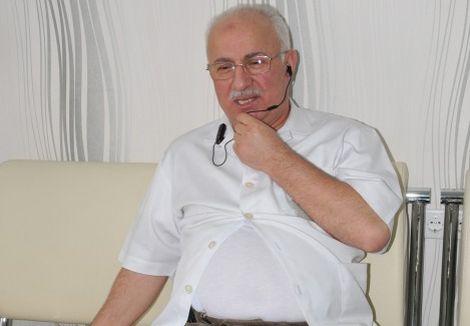 Hastane basıp başhekim ve müdürü darp ettiler!