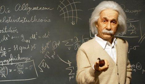 Einstein'in beyni, normal insanların beyninden farklıymış