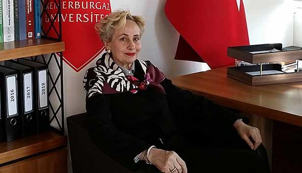 İğnesiz aşıların öncüsüne TUBİTAK'tan özel ödül