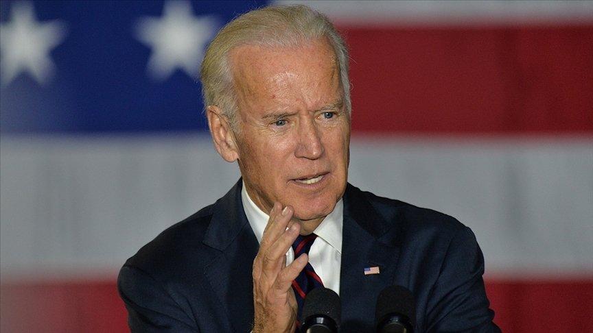 Joe Biden’ın sağlık durumu gündem oldu! Tokalaştığını unuttu