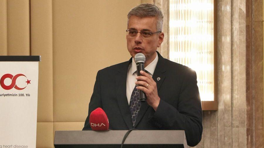 İl Sağlık Müdürü Memişoğlu: Kalp hastalıklarına karşı insanlara kendisini korumasını öğretmemiz gerekir