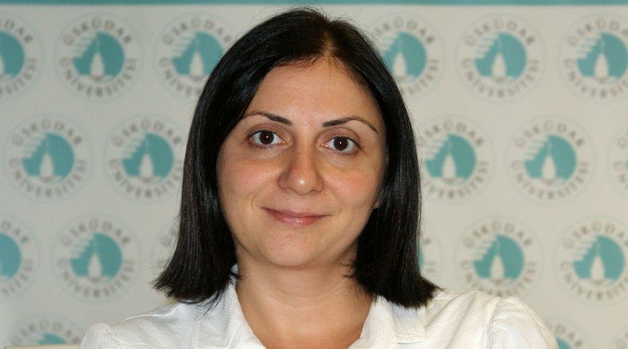 Hocası olduğu üniversitede yeniden öğrenci oldu