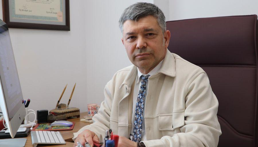Depremde ölenler için yıllar sonra da dişten kimliklendirme yapılabiliyor