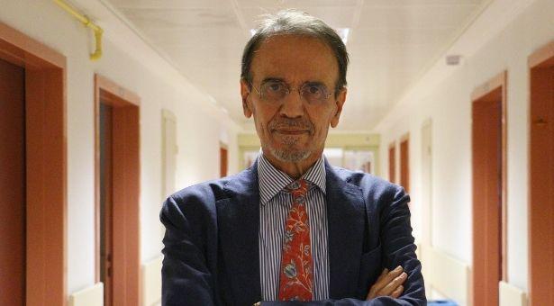 Prof. Dr. Ceyhan: Grip ve koronavirüs vakalarını bir arada görebiliriz