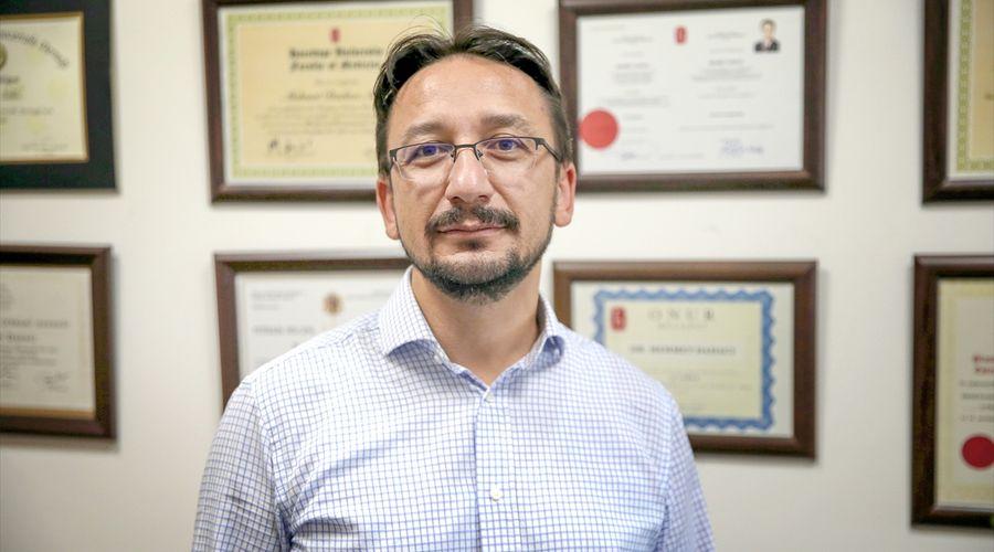 Konya'da yürüyen merdivene sıkışan 2 parmağı kopan çocuk ameliyat edildi
