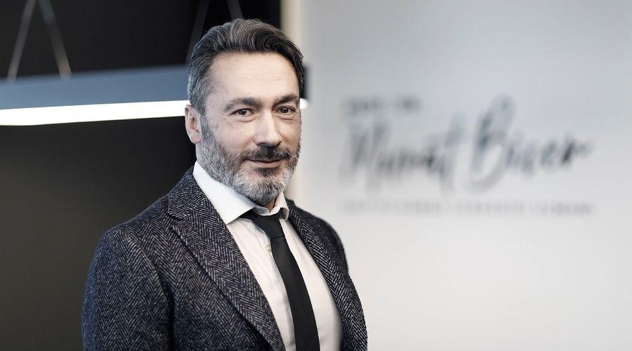 Tıp literatürüne adını yazdıran profesöre skandal saldırı!